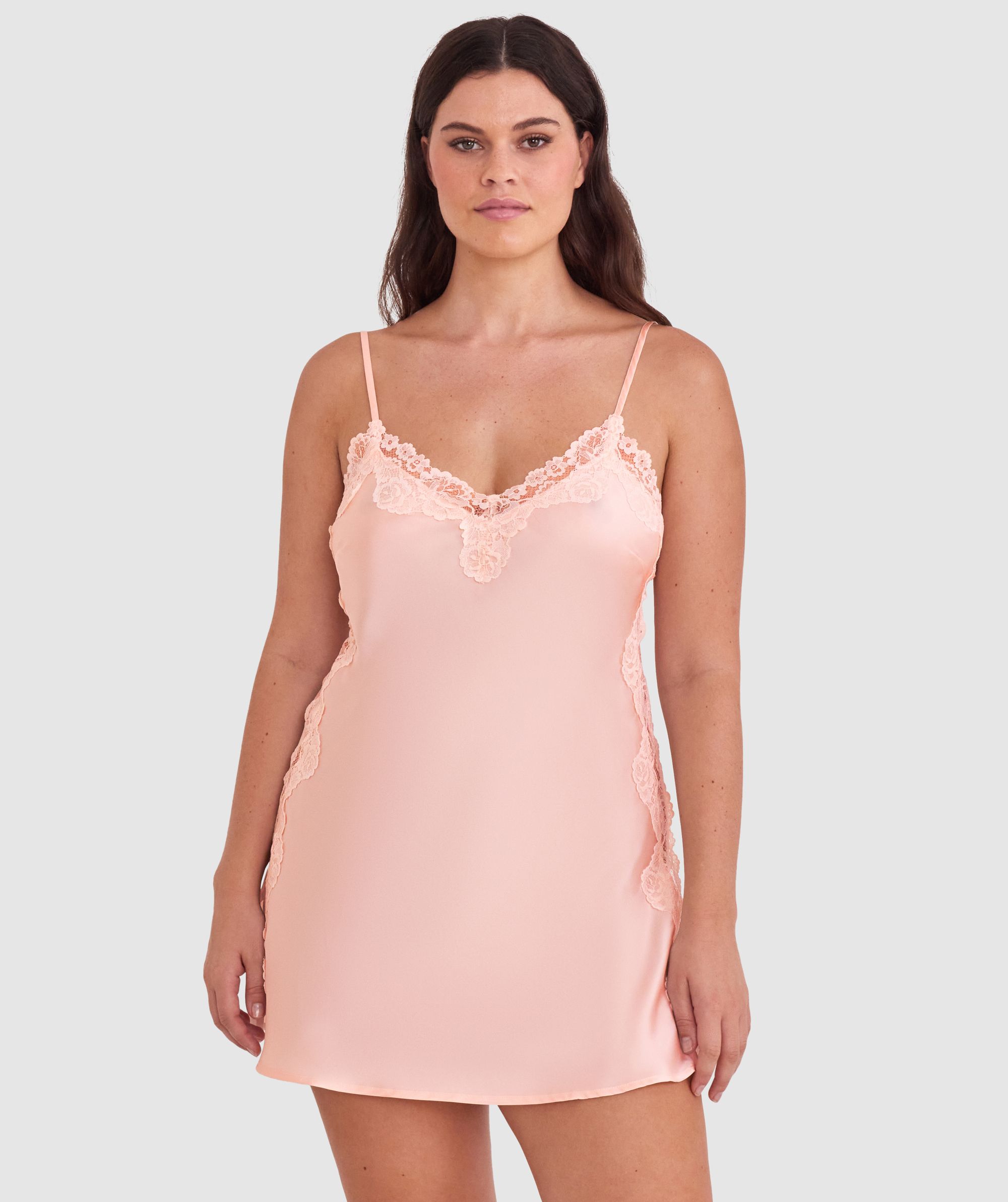 Body Bliss Shortie - Pale Pink