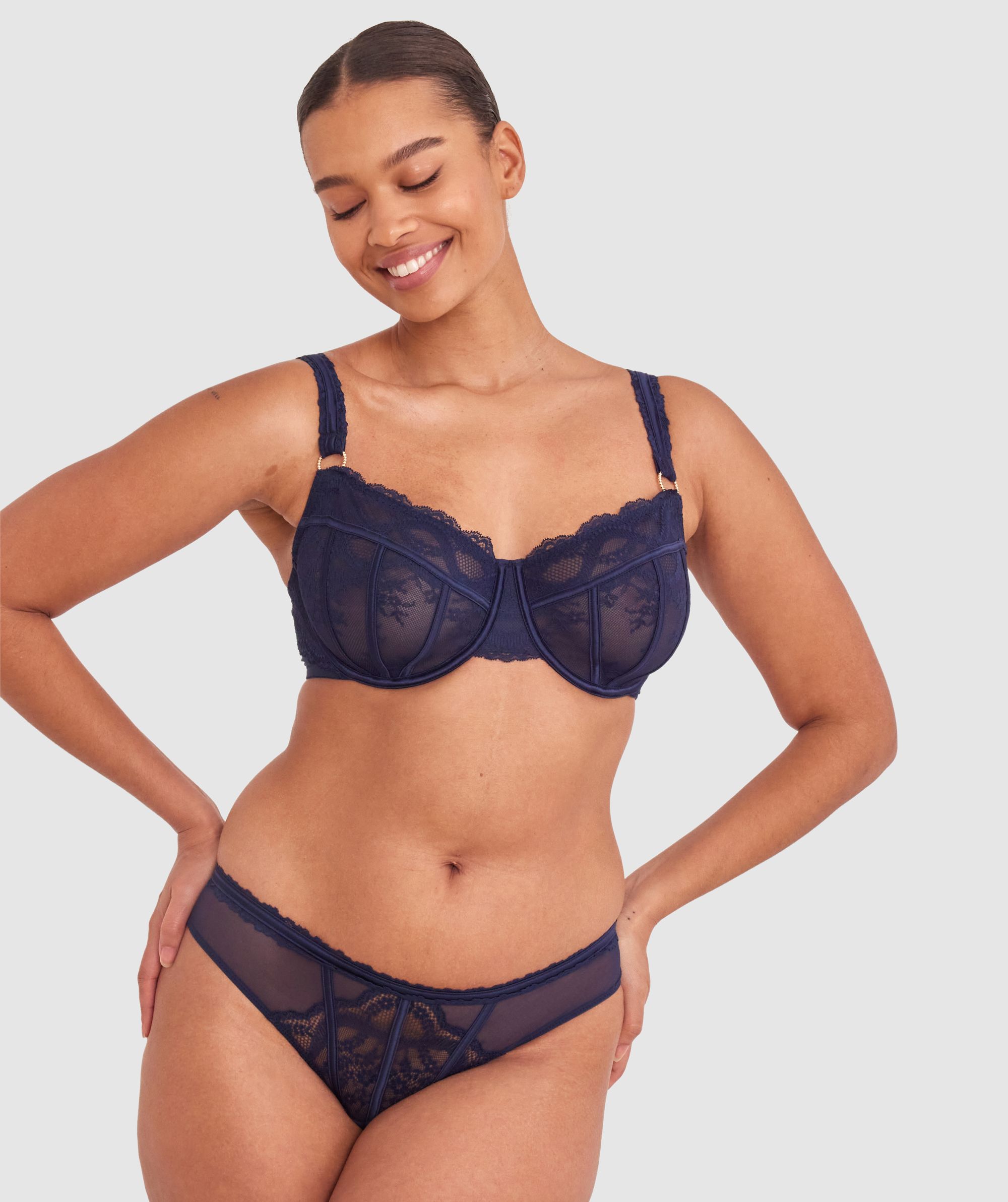 Belle Full Cup Sapphy - Navy